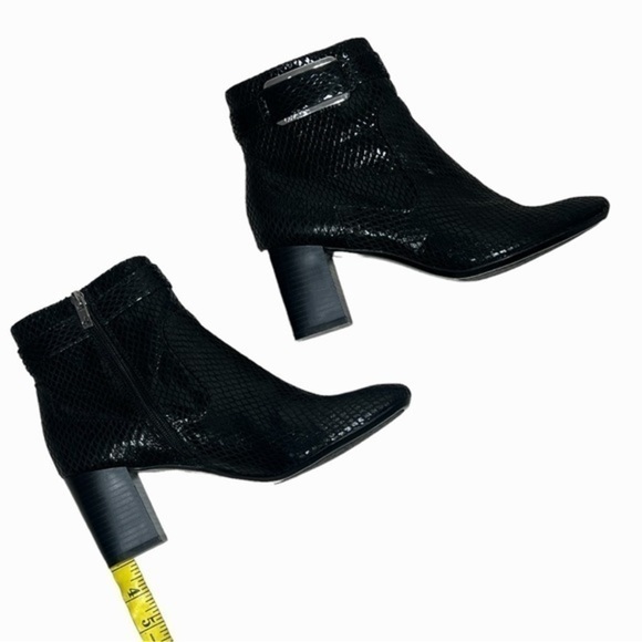 Calvin Klein Black Snake Print Cattee Booties size 10 - Picture 10 of 11